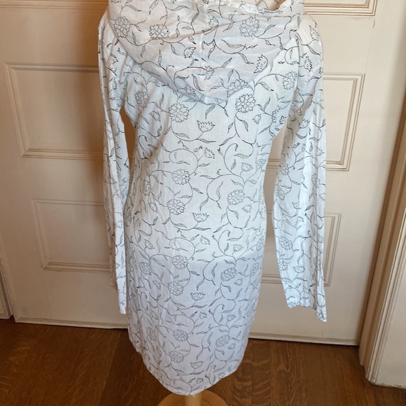 Kerry Cassill Pullover Floral Tunic - Picture 3 of 15